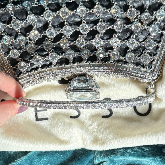 Besso Silver Snakeskin Crystal Evening Clutch – Elizabeth Taylor Design - Picture 4 of 11
